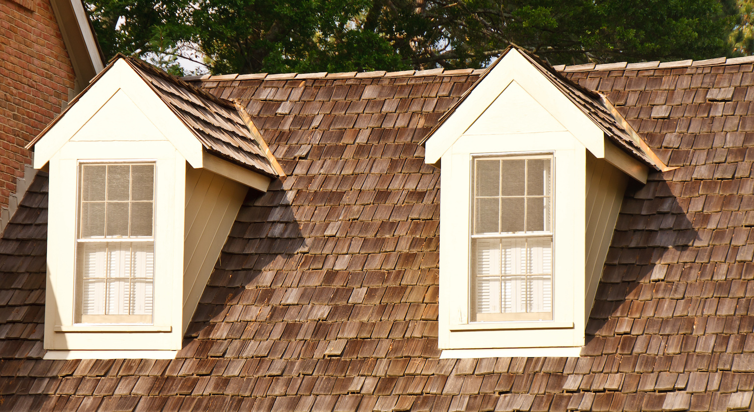 does a new roof increase home value wood shingles