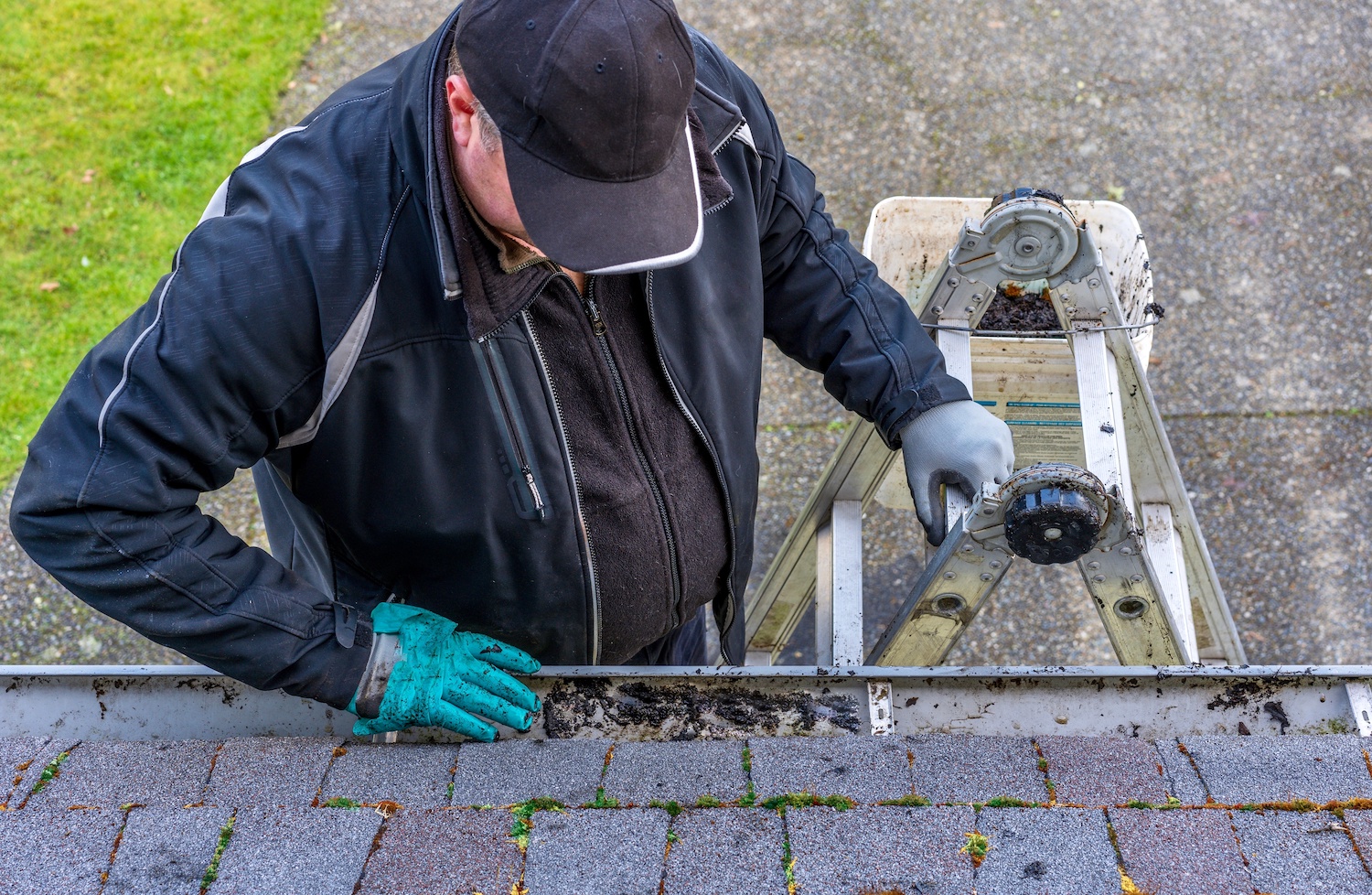 roof inspection gutter inspection