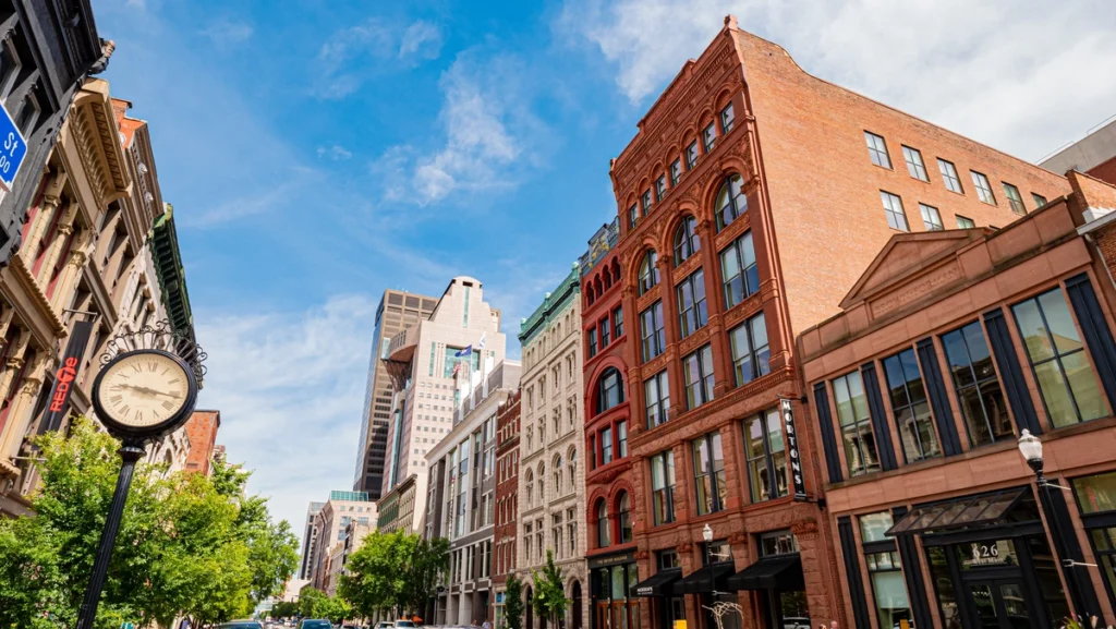 Louisville Kentucky downtown street view 