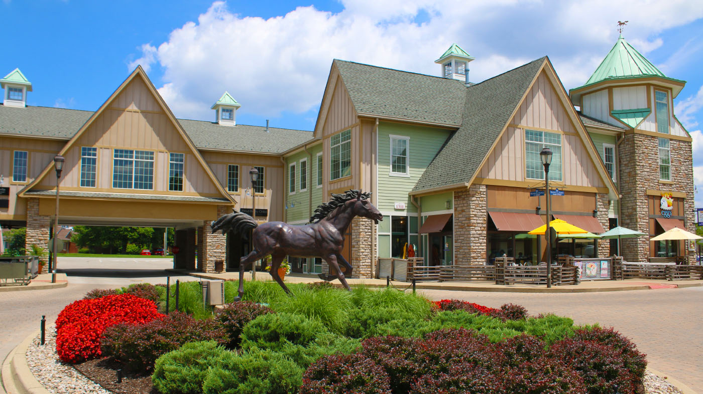 RETAIL - Commercial Roofing